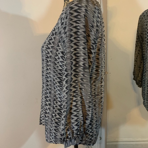 Joie Velarine Black Gray Caviar 100% Silk Blouse - Picture 2 of 7